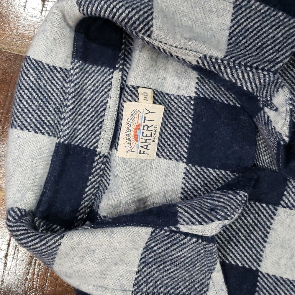 Faherty Blue and White Checkered Super Soft Flannel Button Down - Picture 2 of 8